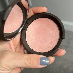 Becca Rose Quartz Highlighter